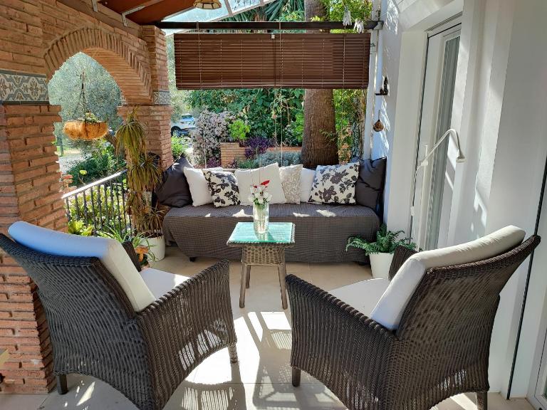Garden Apartment, Cortijo Fruitful Hills - B&B Coín