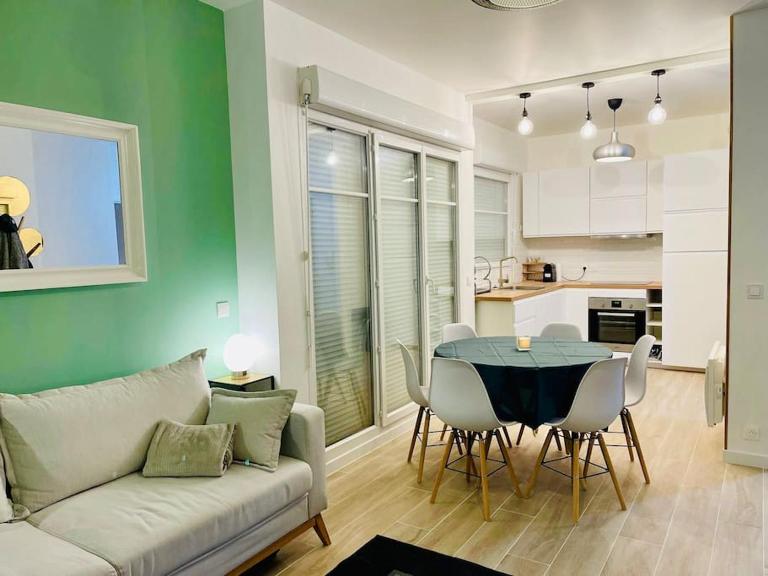 F3 de 60m2 à 5 min de Disneyland, proche Paris - Bed and Breakfast Montévrain