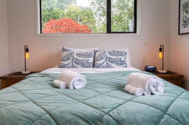 Central City-Urban Oasis 1 bed 1 bath w/sofa bed - B&B Christchurch