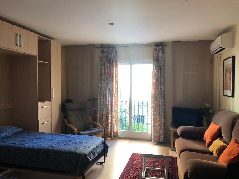 Lovely studio in centre of Torre, near the beach - B&B Torre del Mar
