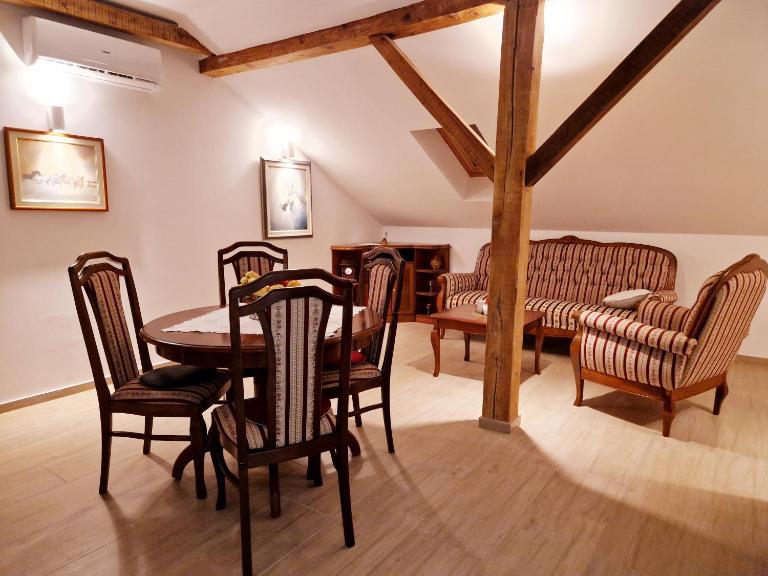 AIRPORT APARTMENS President and Black&White - Ferienwohnung Velika Gorica