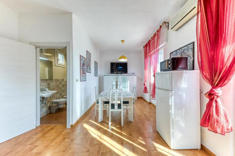 Appartamento fronte mare con vista mare - Bed and Breakfast Tremezzo