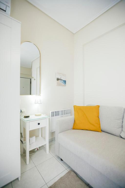 Tiny Studio - Bed and Breakfast Lárisa
