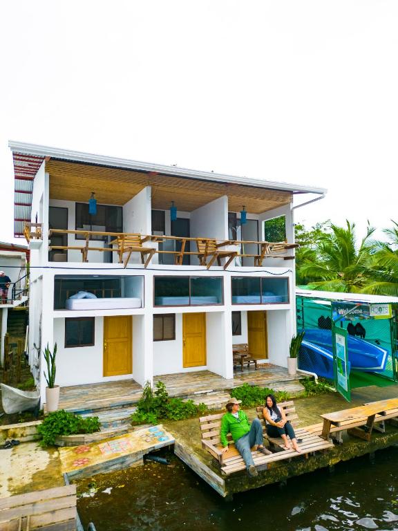Hotel Pura Natura Riverside Tortuguero - Chambres d'hôtes Tortuguero