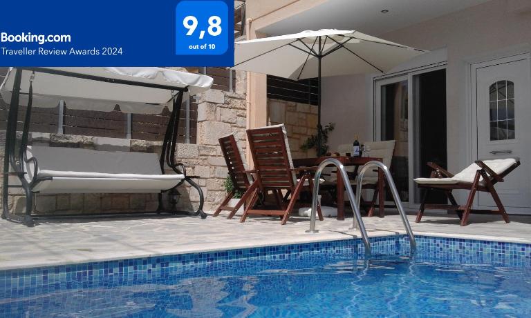 “Theeporto” Maisonette with pool - Chambres d'hôtes Goúves