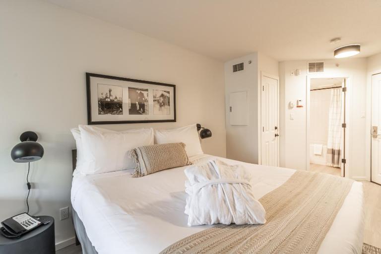 Cascade Lodge Whistler by Elevate Vacations - Bed and Breakfast Whistler