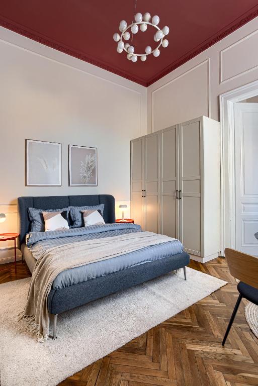 City Center Art Apartment - B&B Arad