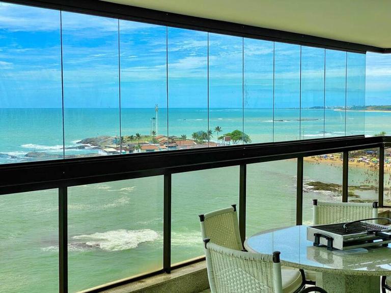 Lindo Apt Frente Mar Praia Castanheiras Centro - B&B Guarapari