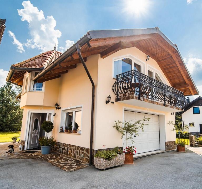 Apartment Joga - B&B Recica ob Savinji