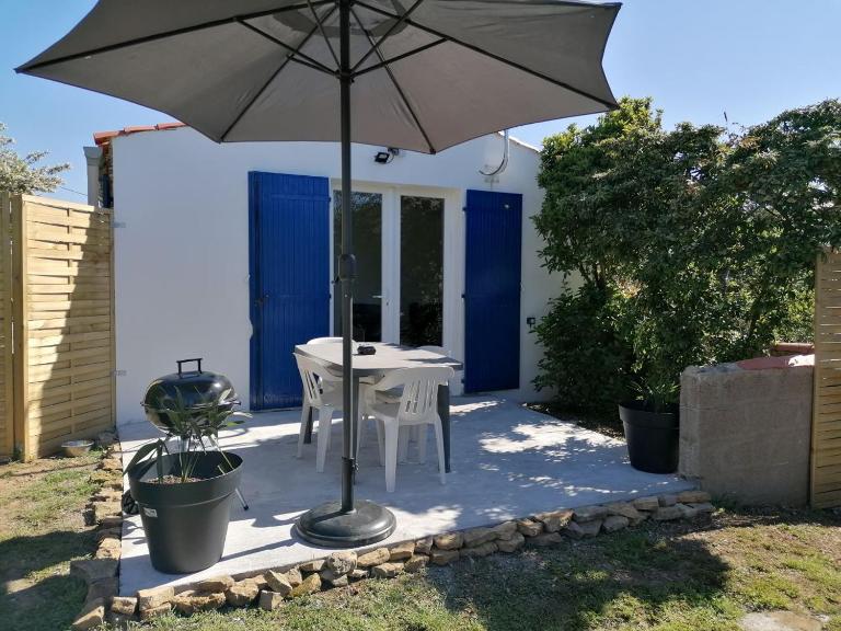 Maison 3 personnes dans village atypique - B&B Talmont