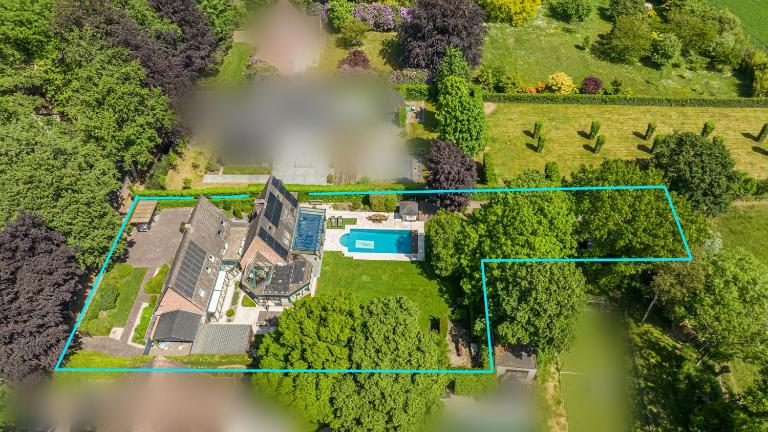 Villa Tomorrowland 2026 with Pool & AIRCO - B&B Aartselaar