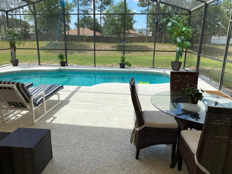 3 Bedroom Villa with Pool and Game Room - Ferienwohnung Davenport