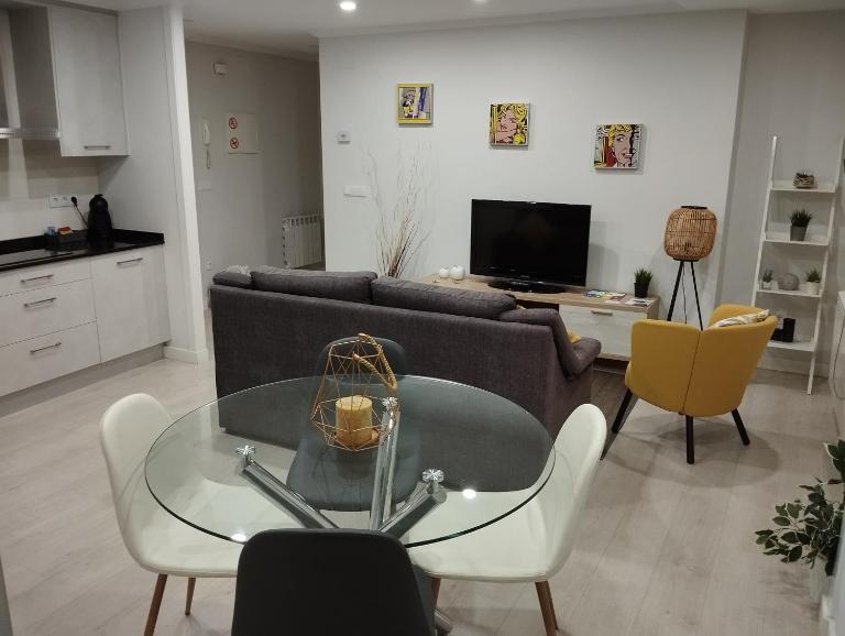 Alojamiento Buenos Aires - Ferienwohnung Ourense