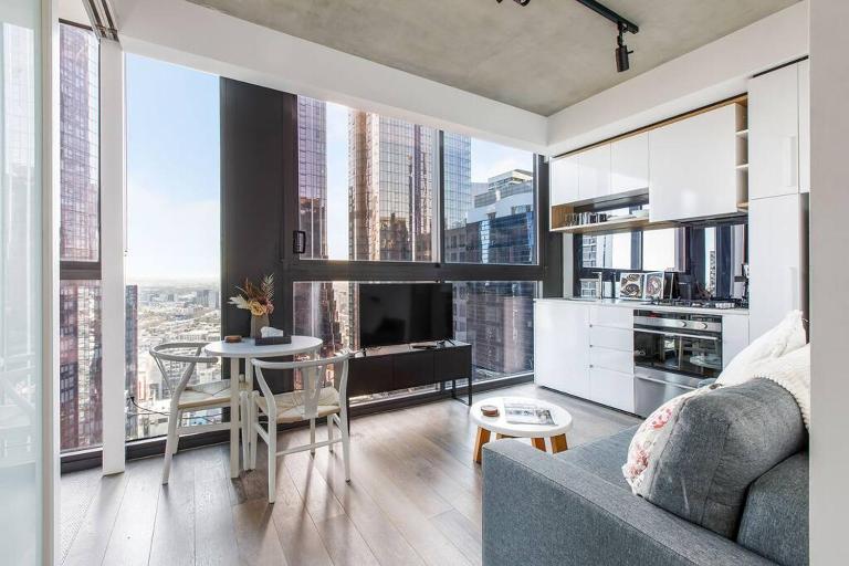 Melbourne Central Designer Studio With North Views - B&B Melbourne
