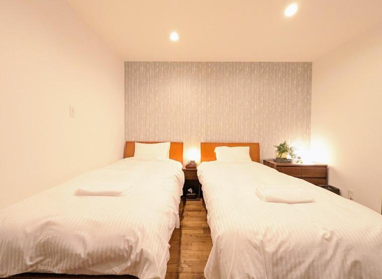 海峡別荘 - Bed and Breakfast Shimonoseki