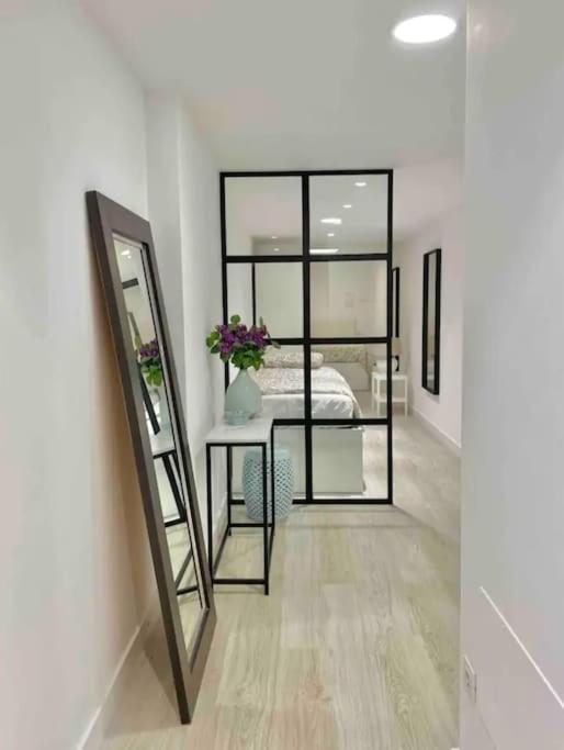 Moderno apartamento con garaje privado en el centro de Vigo - Ferienwohnung Vigo