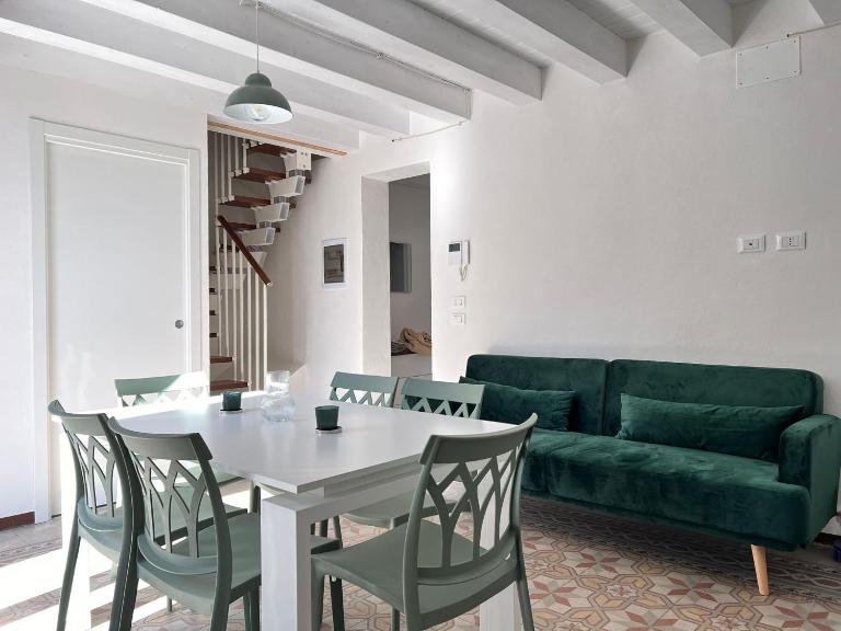 M'AMA apartment - B&B Ficarazzi