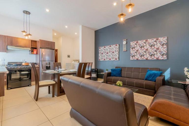 Elegante Condo CentroHistórico con Cochera - B&B Durango