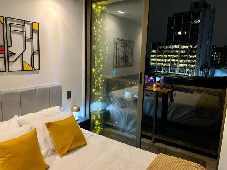 Apartaestudio súper ubicado - Chambres d'hôtes Bogota