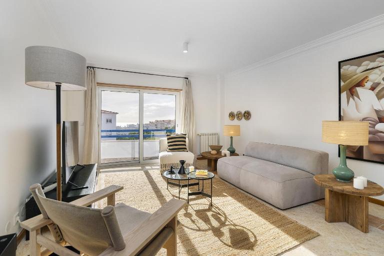 WHome Surfer's Paradise Retreat: Digital Nomads & Remote Workers - Chambres d'hôtes Ericeira