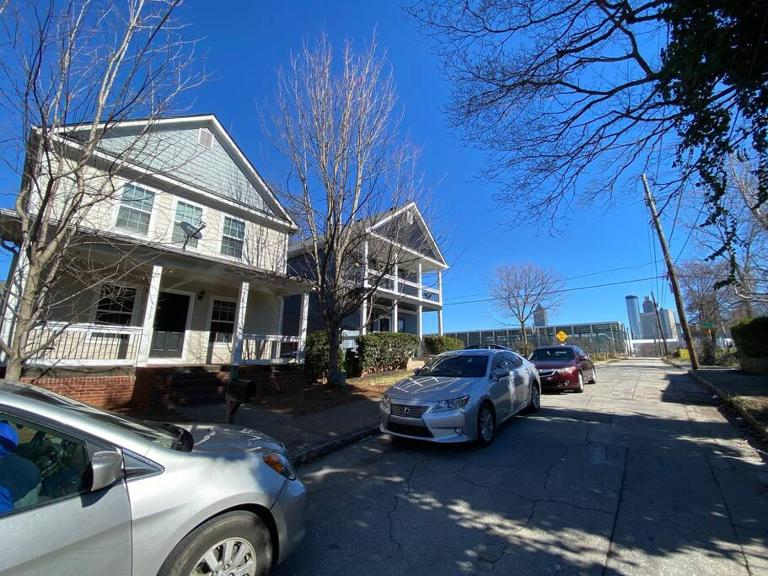 Entire Home Downtown ATL! Walk to GWCC and more! - Ferienwohnung Atlanta