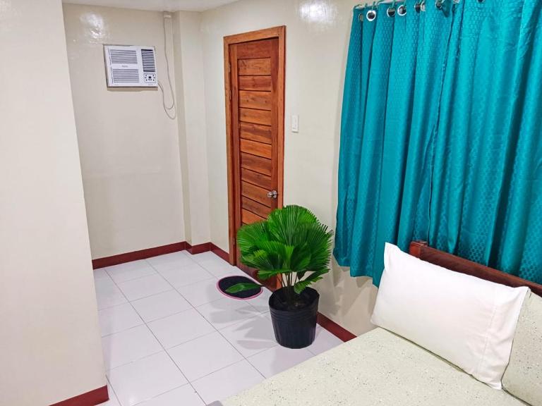 #1 Green Room Inn Siargao - B&B General Luna