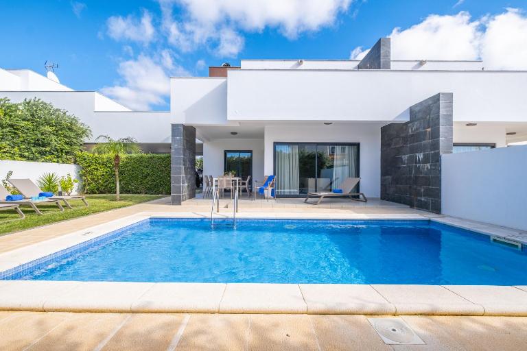 Villas Novochoro - Small Garden by DreamvillasAlbufeira - B&B Albufeira