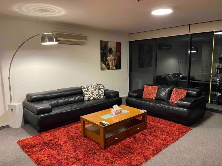 Spacious 3 Bedroom Apartment Southbank - Bed and Breakfast Melbourne