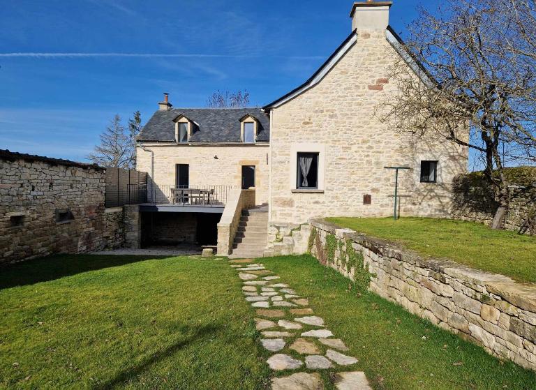 Le Coustouzet - Gîte 10 personnes Bozouls - B&B Bozouls