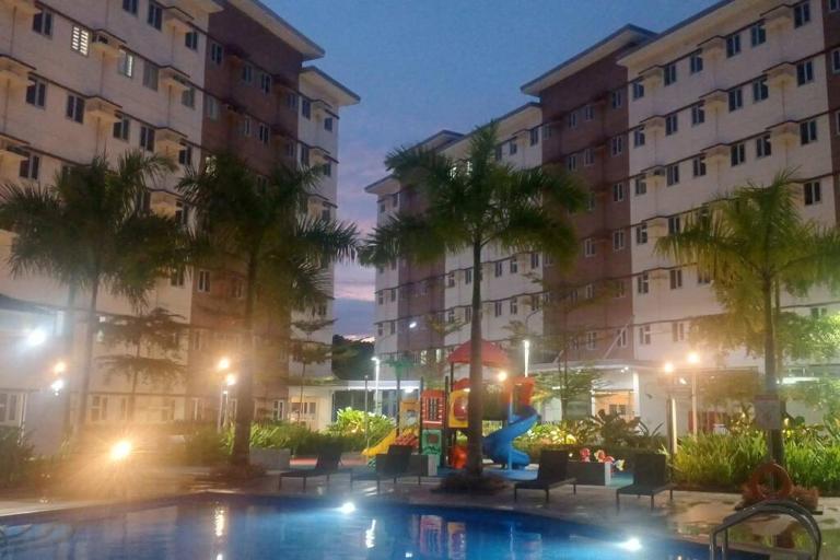 Happy Stays C - 300mbps - 65"TV NetFlix, Disney - Loft - Bed and Breakfast Trece Martires City