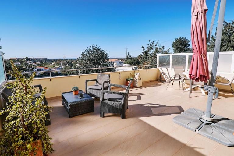 NEU - Casa Tina mit Meerblick und Pool - Bed and Breakfast Guia