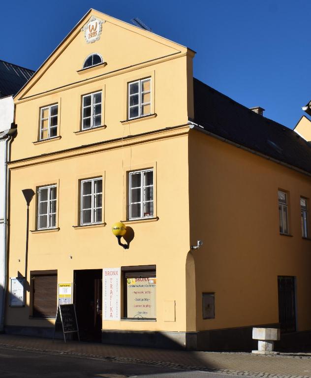 Apartman pod Zamkem - B&B Javorník
