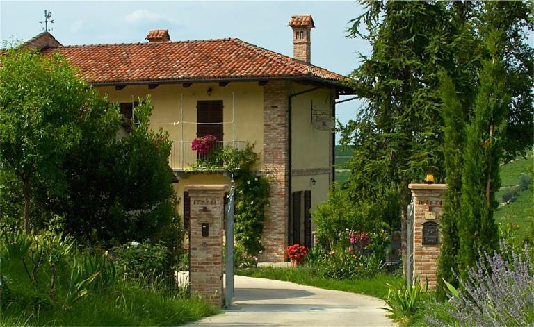Agriturismo Tre Stelle - B&B Barbaresco