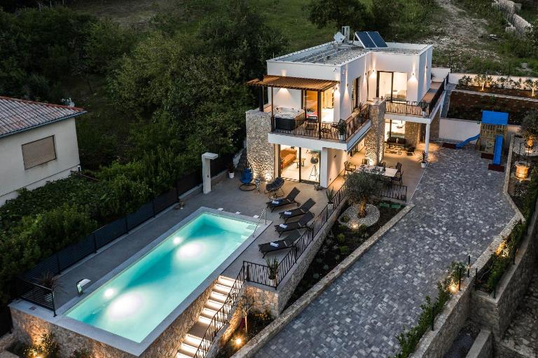 Vila Petram - Ferienwohnung Bribir
