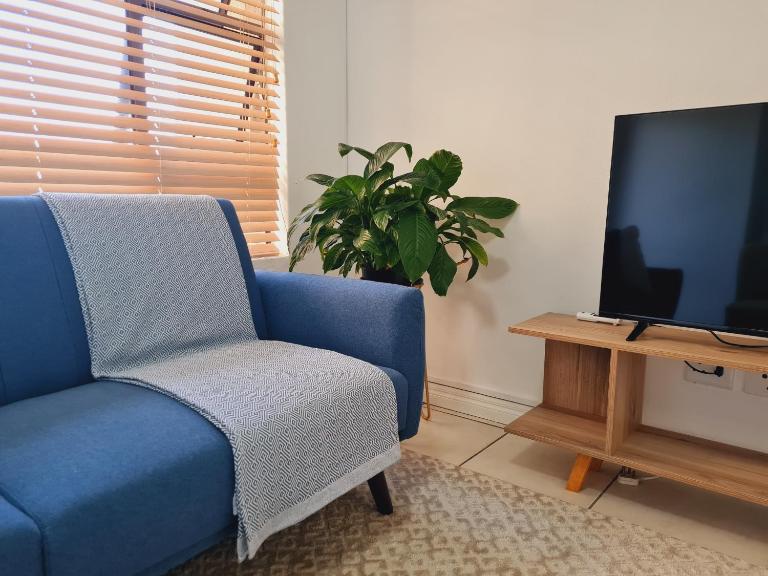 Beautiful 2 bed 2 bath apartment @ Westpoint in Sandton - B&B Johannesburg