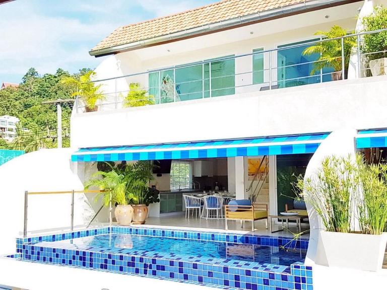 Beachside 3-Bedroom Townhouse w Private Pool at 70 Meters from Beach - B&B Ban Bang Po