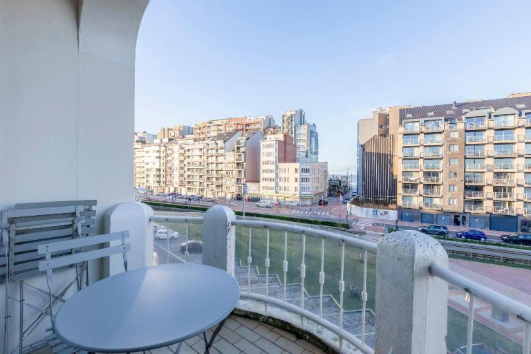 Cosy apartment 150m from the beach - Ferienwohnung Blankenberge