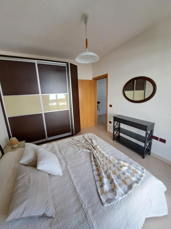 JOHNNY APARTAMENT VLORE - Chambres d'hôtes Vlora