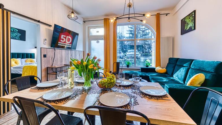 Apartament Luxury Angelika F4 3 sypialnie, Sauna i Klimatyzacja - 5D Apartamenty - Bed and Breakfast Świeradów-Zdrój