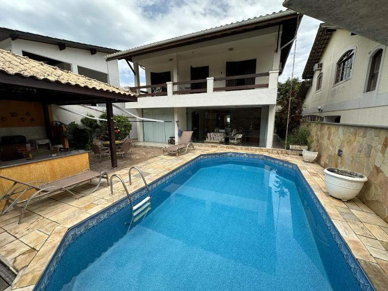 Casa condomínio 8 pessoas, piscina, churrasqueira - B&B Guarujá