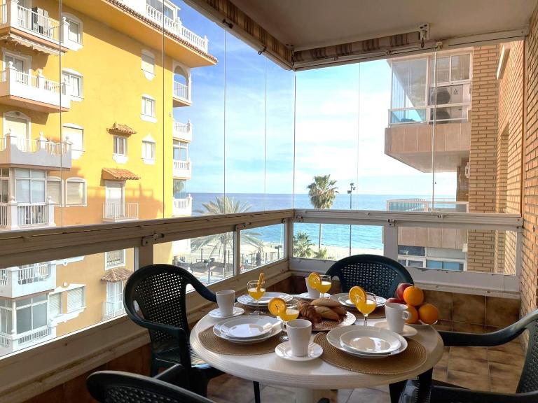 Apartment Teresa - Ferienwohnung Fuengirola