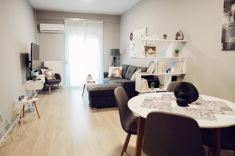 Axd DownTown Spacious Lux Apartment - B&B Alexandroupoli