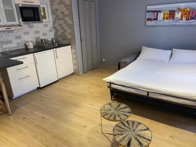 STUDIO VIEILLE VILLE - B&B Nice