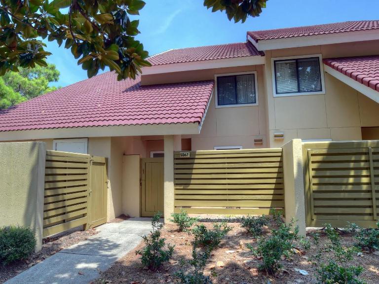5067 Beachwalk - B&B Destin