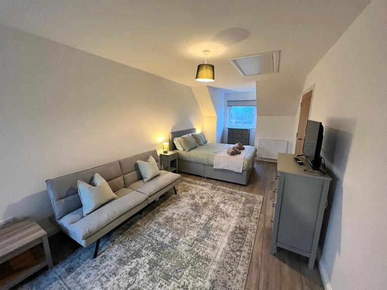 Inchcailloch Townhouse, Loch Lomond - B&B Bonhill