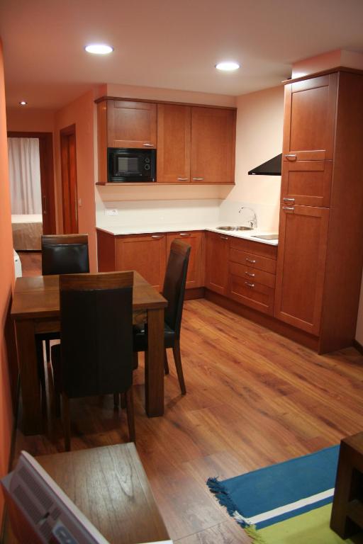 Apartaments Tarrega Lagranja - Bed and Breakfast Tàrrega