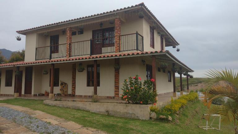 Casa de Campo - Tinjaca Boyacá - Bed and Breakfast Tinjacá