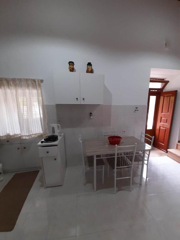 Areti's house - Chambres d'hôtes Megísti