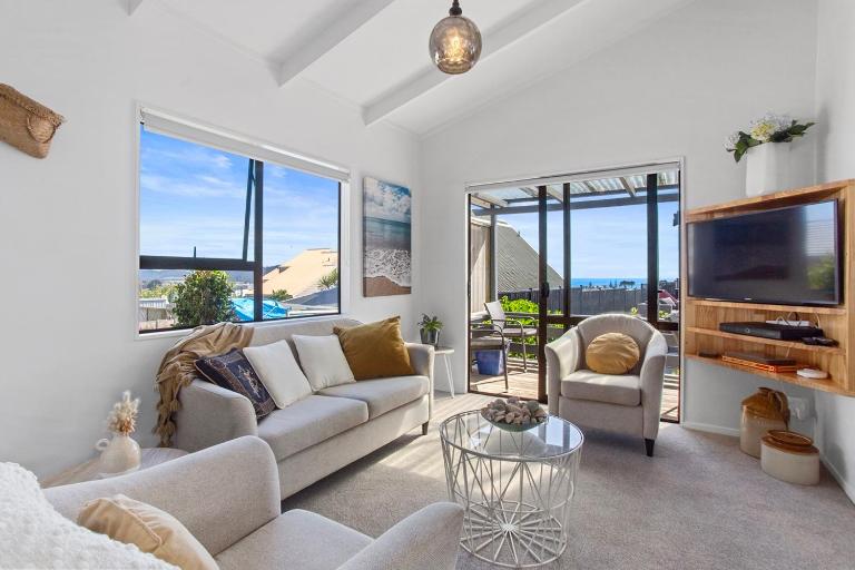 Beverley Hills Cottage - B&B Whangamata