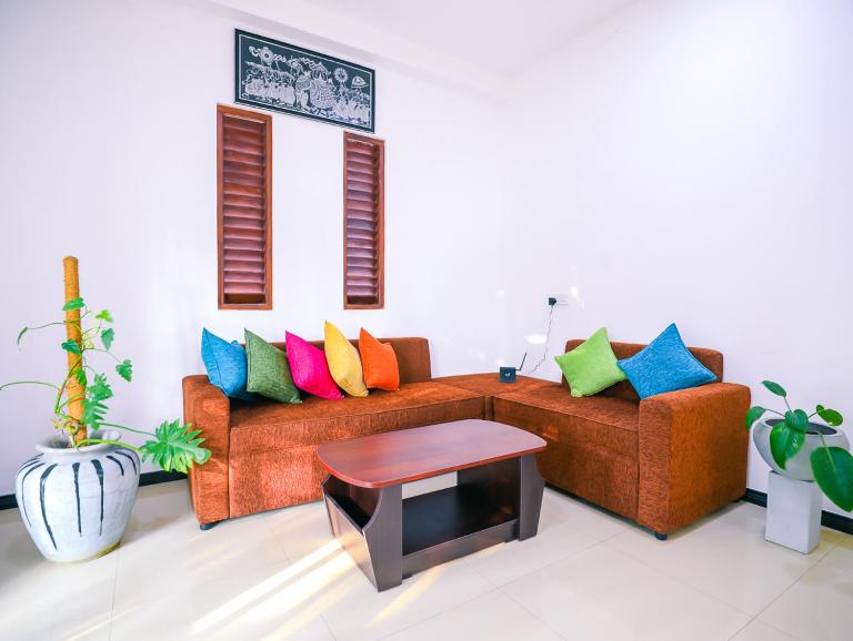 Annasi Villa - B&B Hikkaduwa